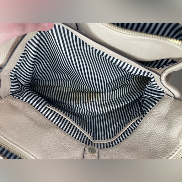 Kate Spade Cobble Hill Tote Bag Beige Cream Carry All Top Handle Pebble Leather - Picture 5 of 12